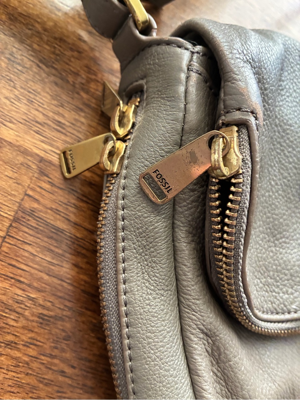 Fossil Gray Leather Crossbody Bag - Picture 5 of 16
